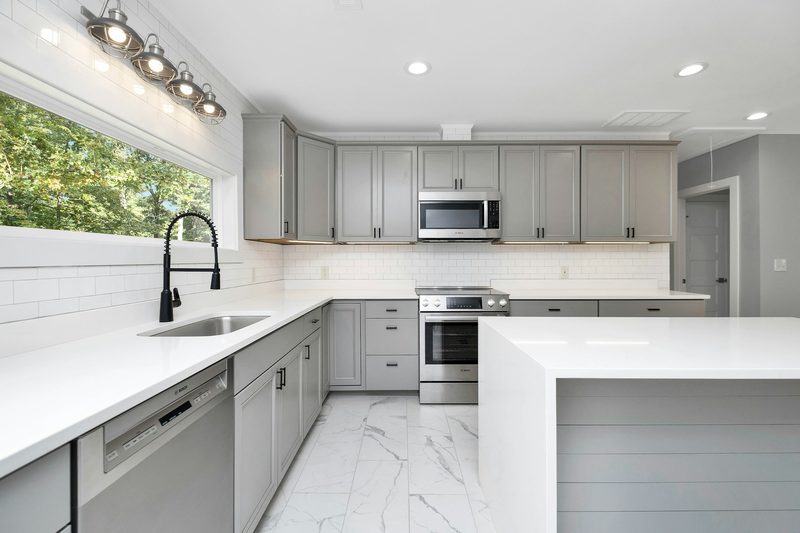 A bright, clean kitchen